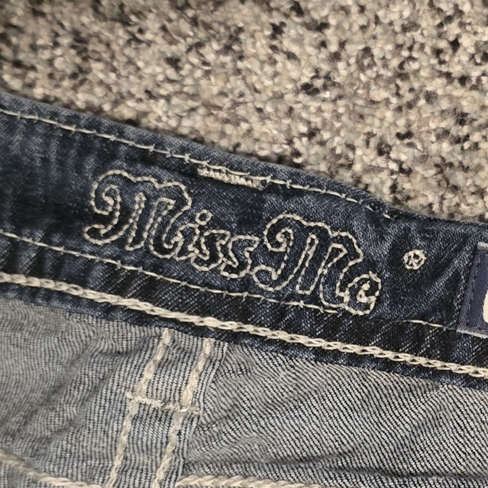 Miss Me Denim Capris